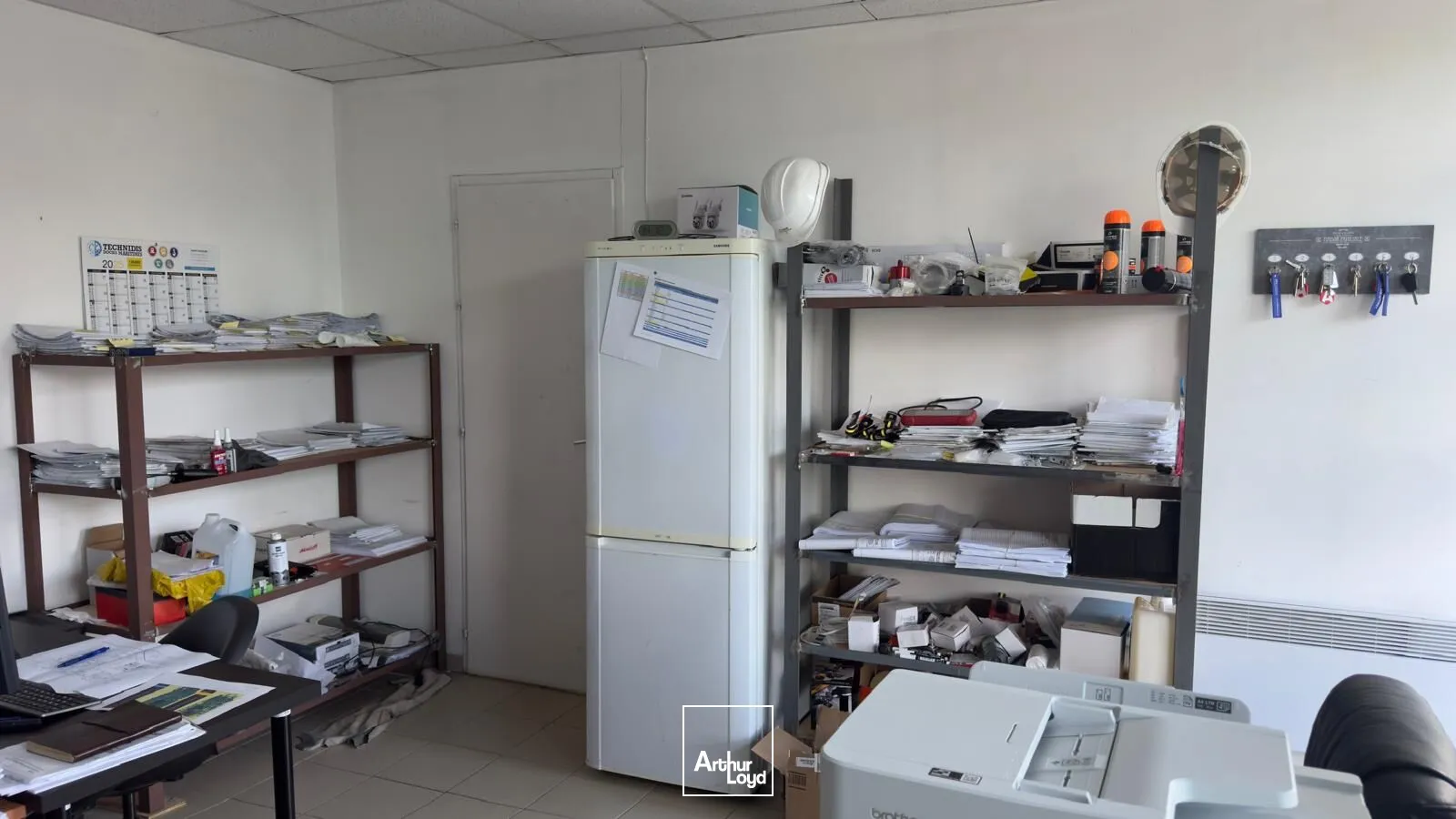 Local d’activités en location à Saint-Brevin-les-Pins avec stockage extérieur