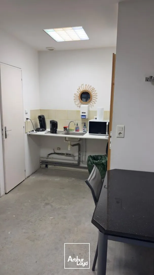 Local d’activités en location à Saint-Brevin-les-Pins avec stockage extérieur