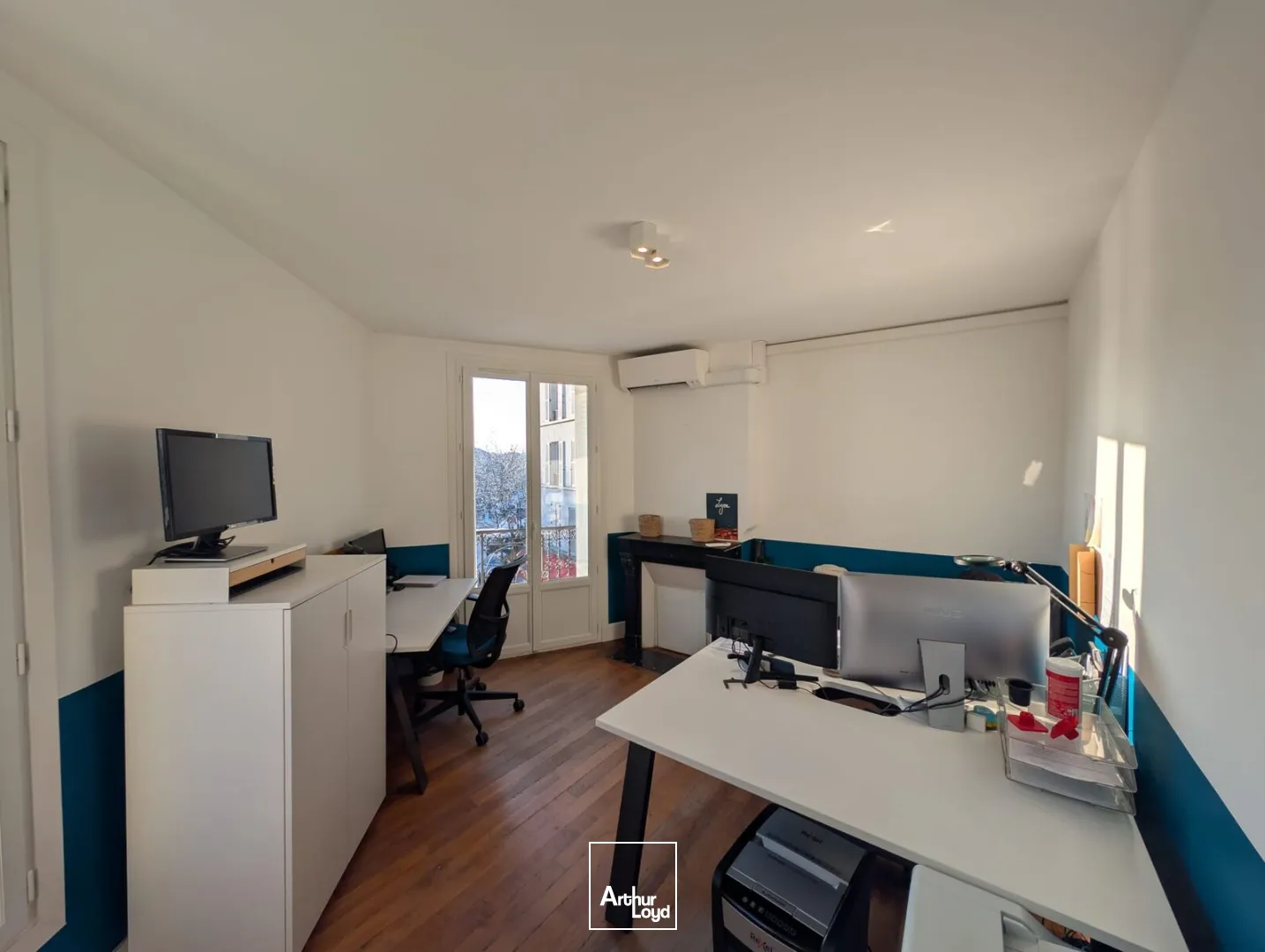 BUREAUX A LOUER MEUBLÉS - TRIPLEX - ENGHIEN-LES-BAINS (95)