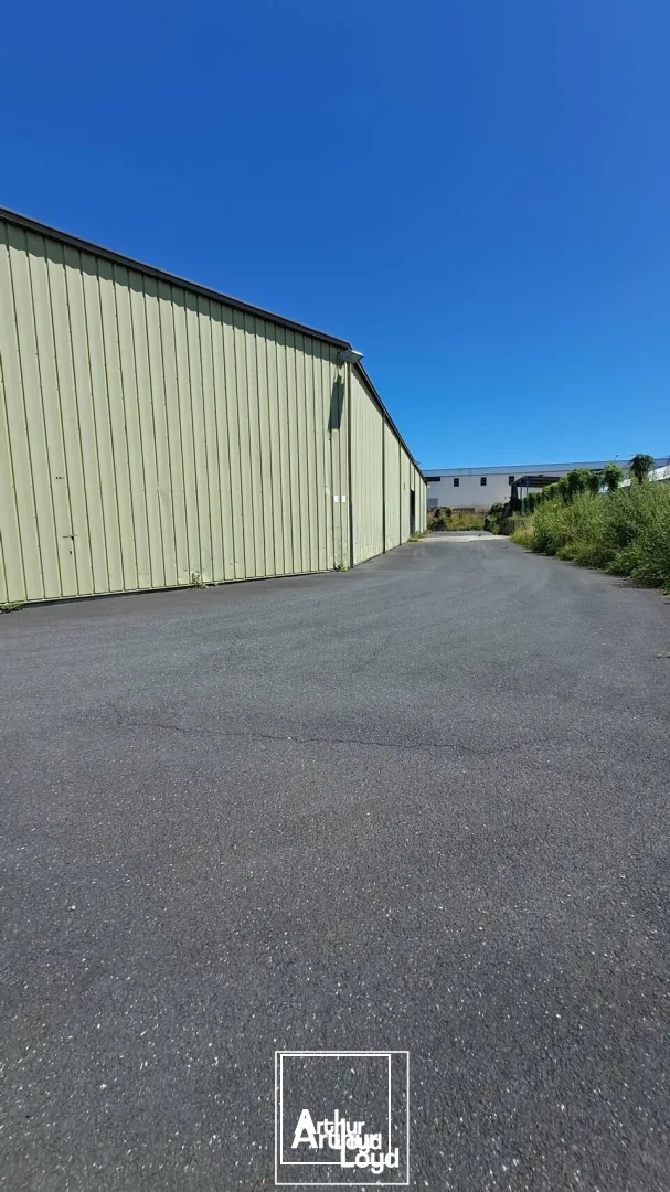 Entrepôt de 2&nbsp;495 m² à louer  Zone d'activités de Brive-la-Gaillarde