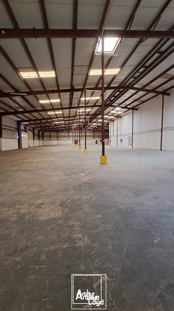 Entrepôt de 2&nbsp;495 m² à louer  Zone d'activités de Brive-la-Gaillarde