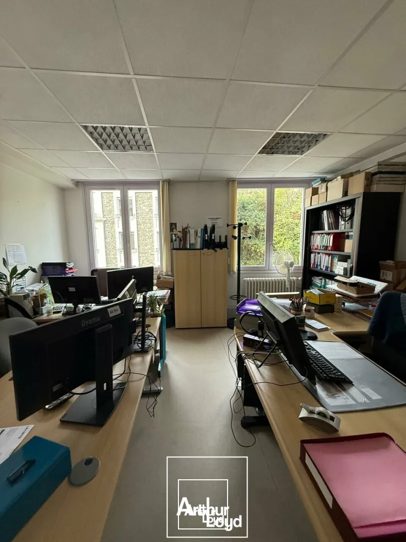 BUREAUX vente à TULLE 19000