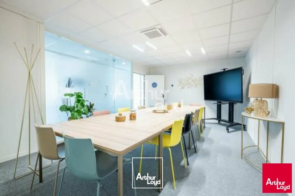 BRUZ - ESPACE DE COWORKING - A PARTIR DE 7 M²