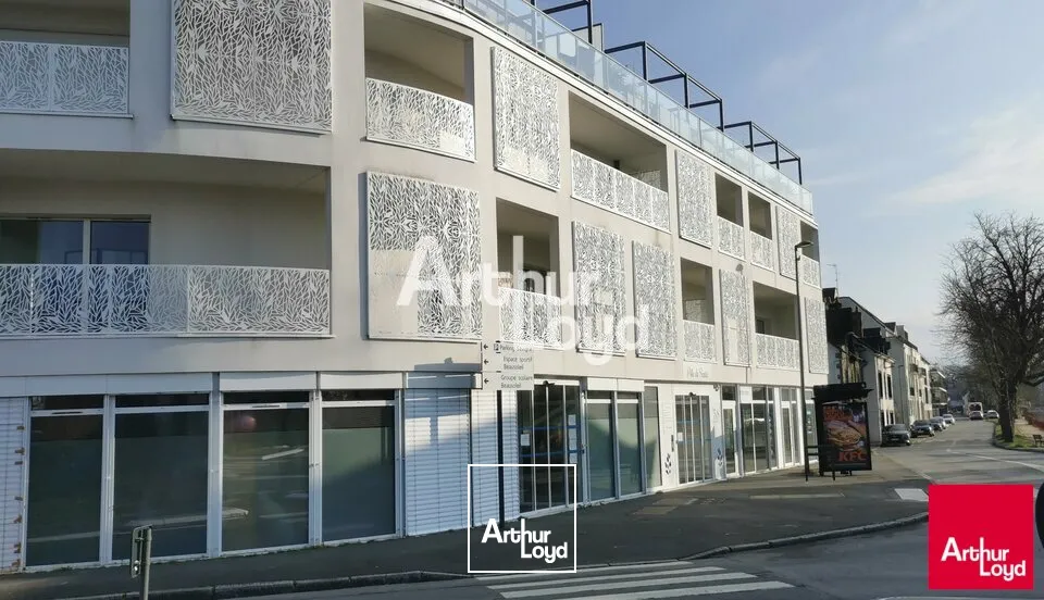 CESSON SEVIGNE - BUREAUX A LOUER - 19 M²