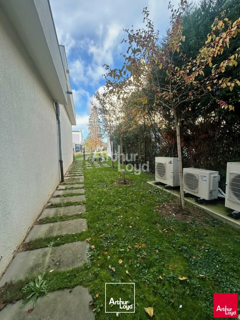 CESSON SEVIGNE - BUREAUX A LOUER - 19 M²