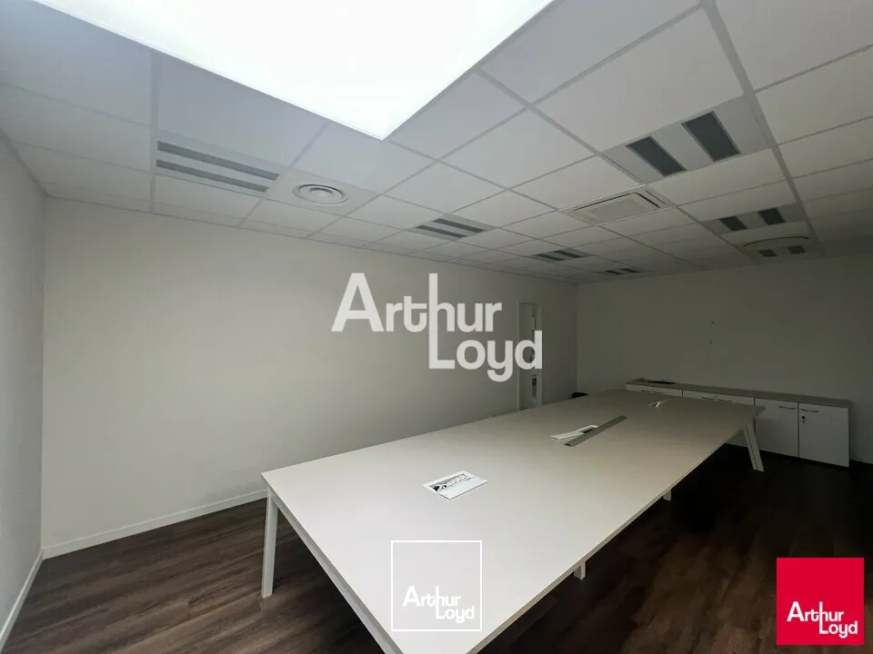 RARE - CESSON SEVIGNE - BUREAUX A LOUER AVEC VISIBILITE 