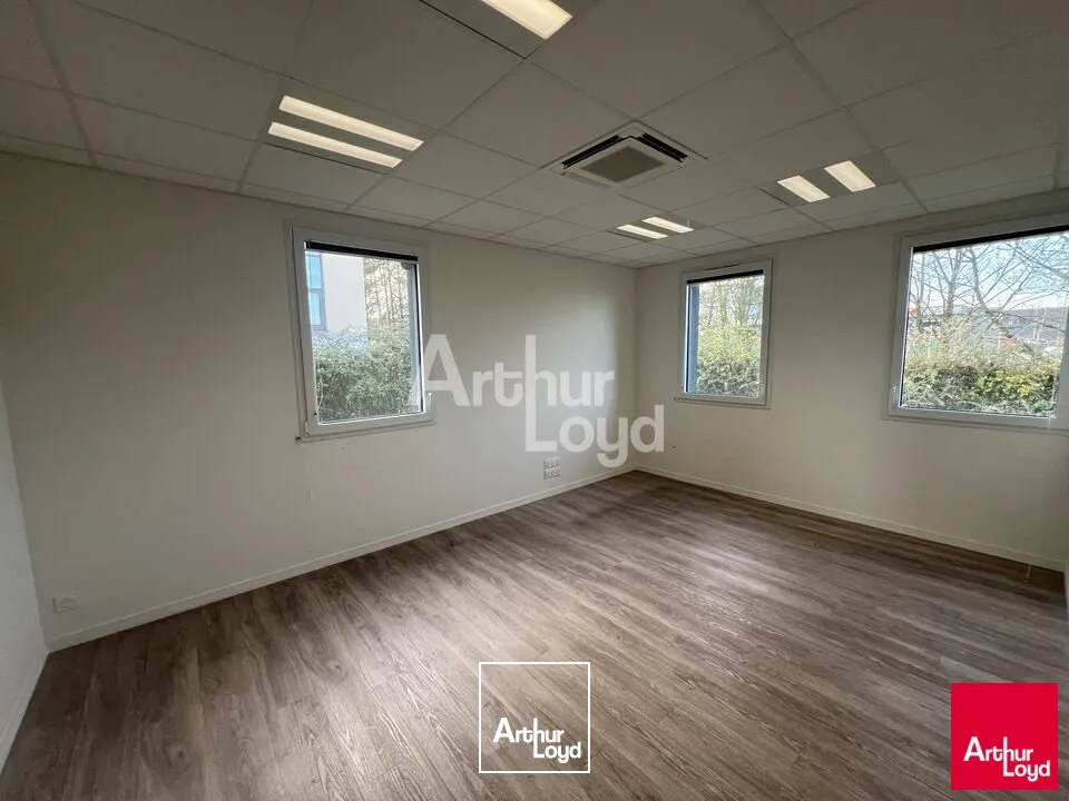 RARE - CESSON SEVIGNE - BUREAUX A VENDRE AVEC VISIBILITE 