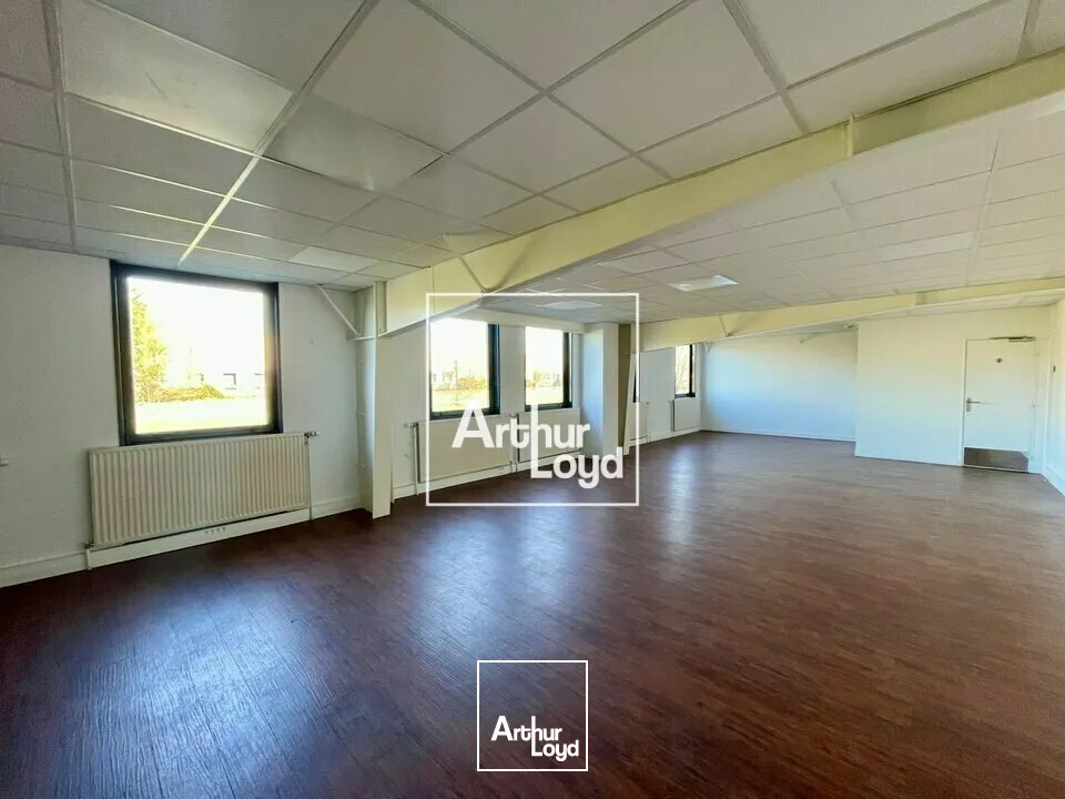 Locaux d'activité & Entrepôts - Location - VAUX-LE-PENIL - 77000 - 460-460 - 7599394