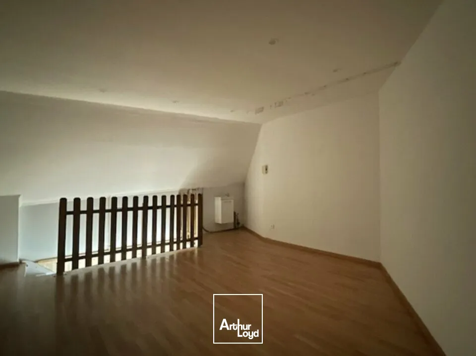 LOCAL COMMERCIAL 22M² - LOCATION - RUE CLEMENCEAU