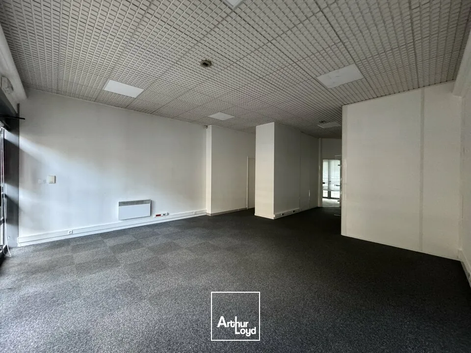 TOURS HYPER CENTRE BUREAUX A LOUER 66 M² - QUARTIER GARE