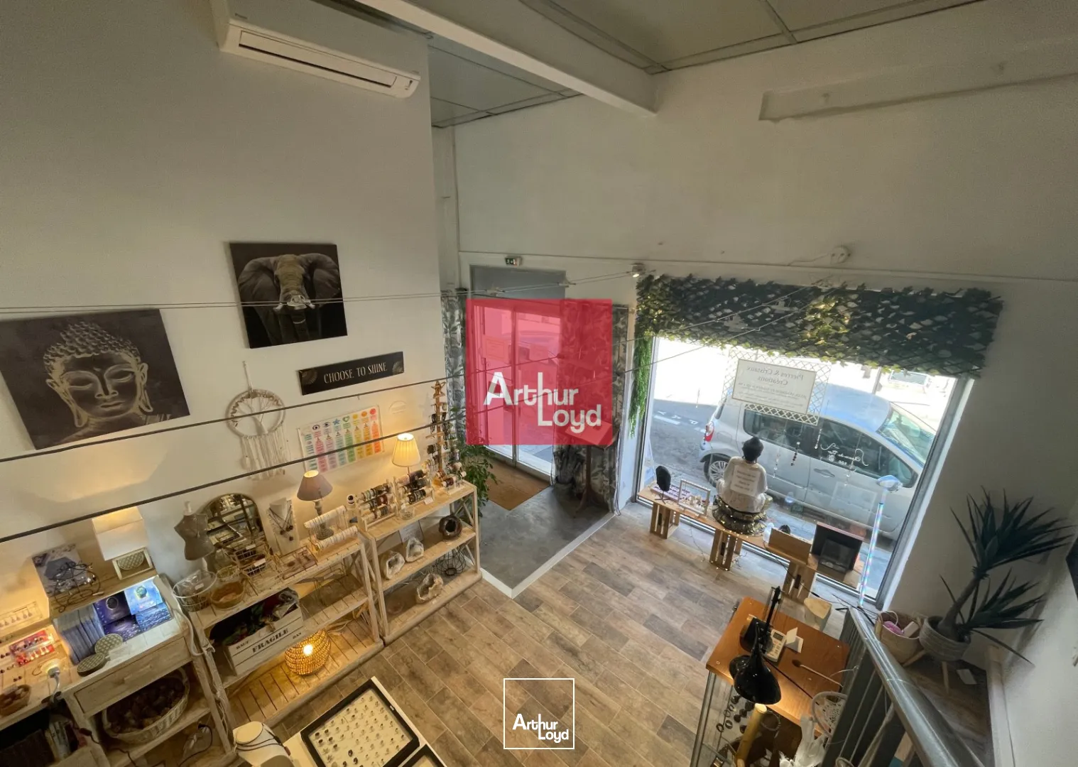 Local commercial à louer à Nîmes emplacement stratégique quartier historique