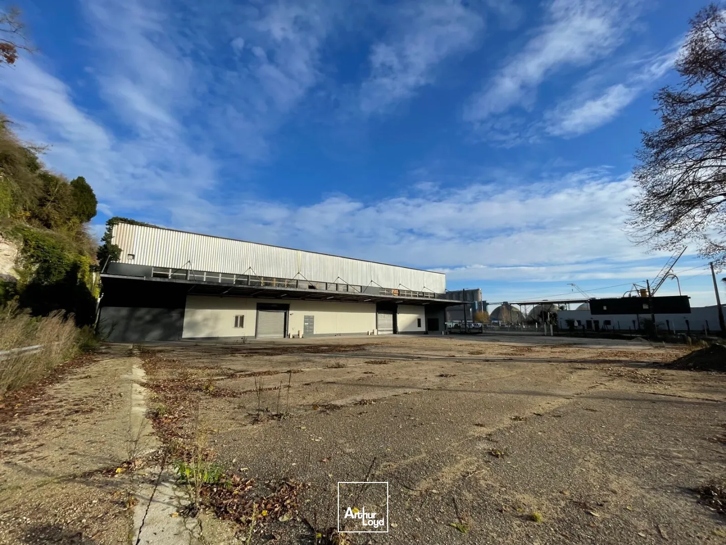 Entrepôts à vendre à CANTELEU 76380