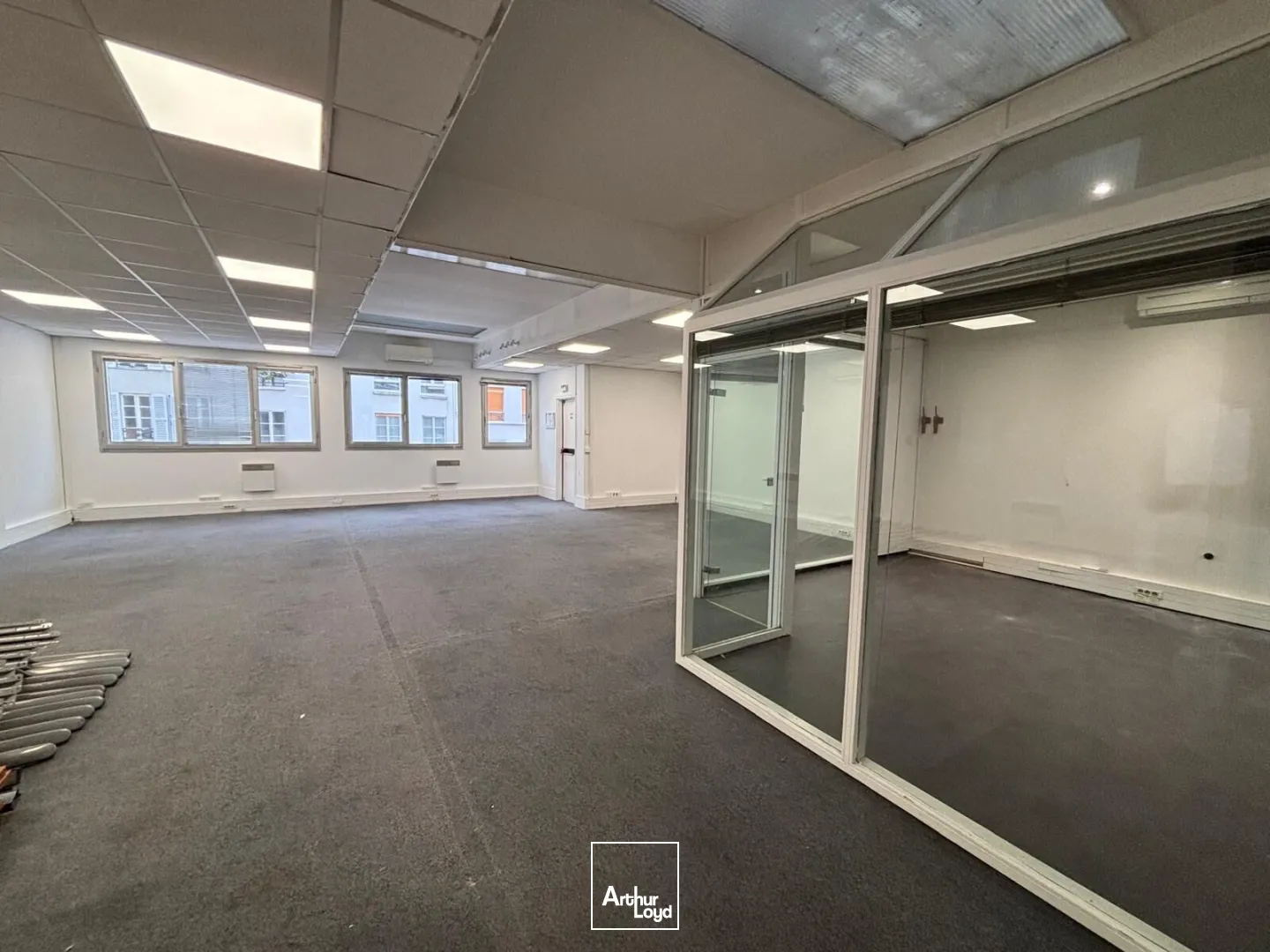 Bureaux à louer à PARIS 75010