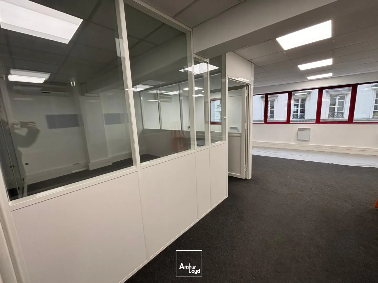 Bureaux à louer à PARIS 75010