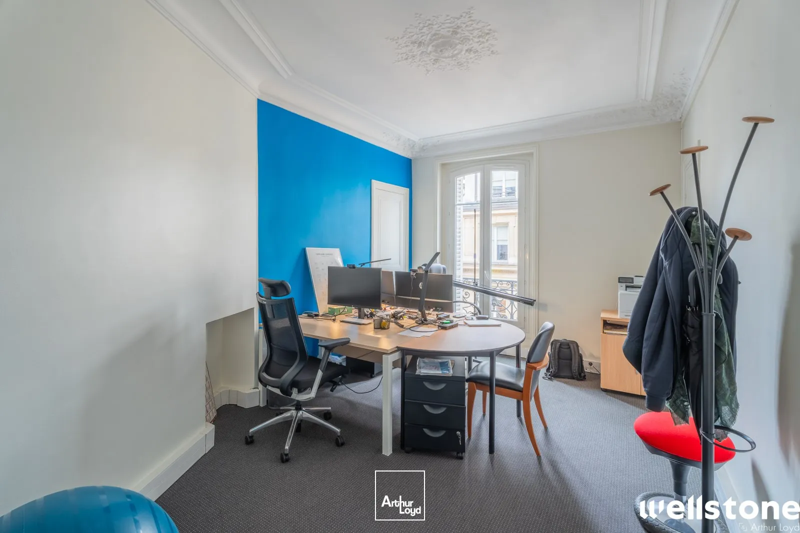 Bureaux à louer à PARIS 75008