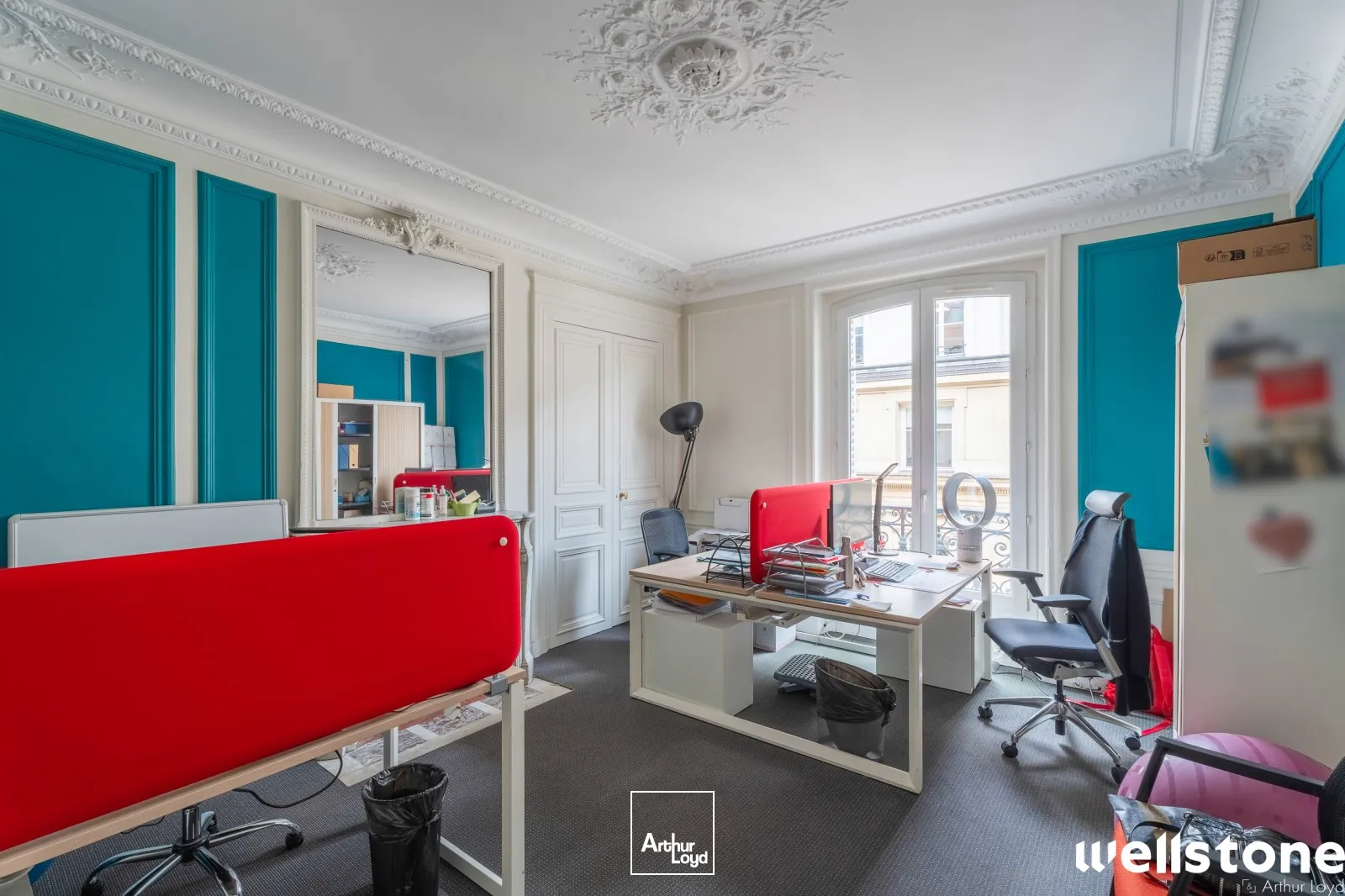 Bureaux à louer à PARIS 75008