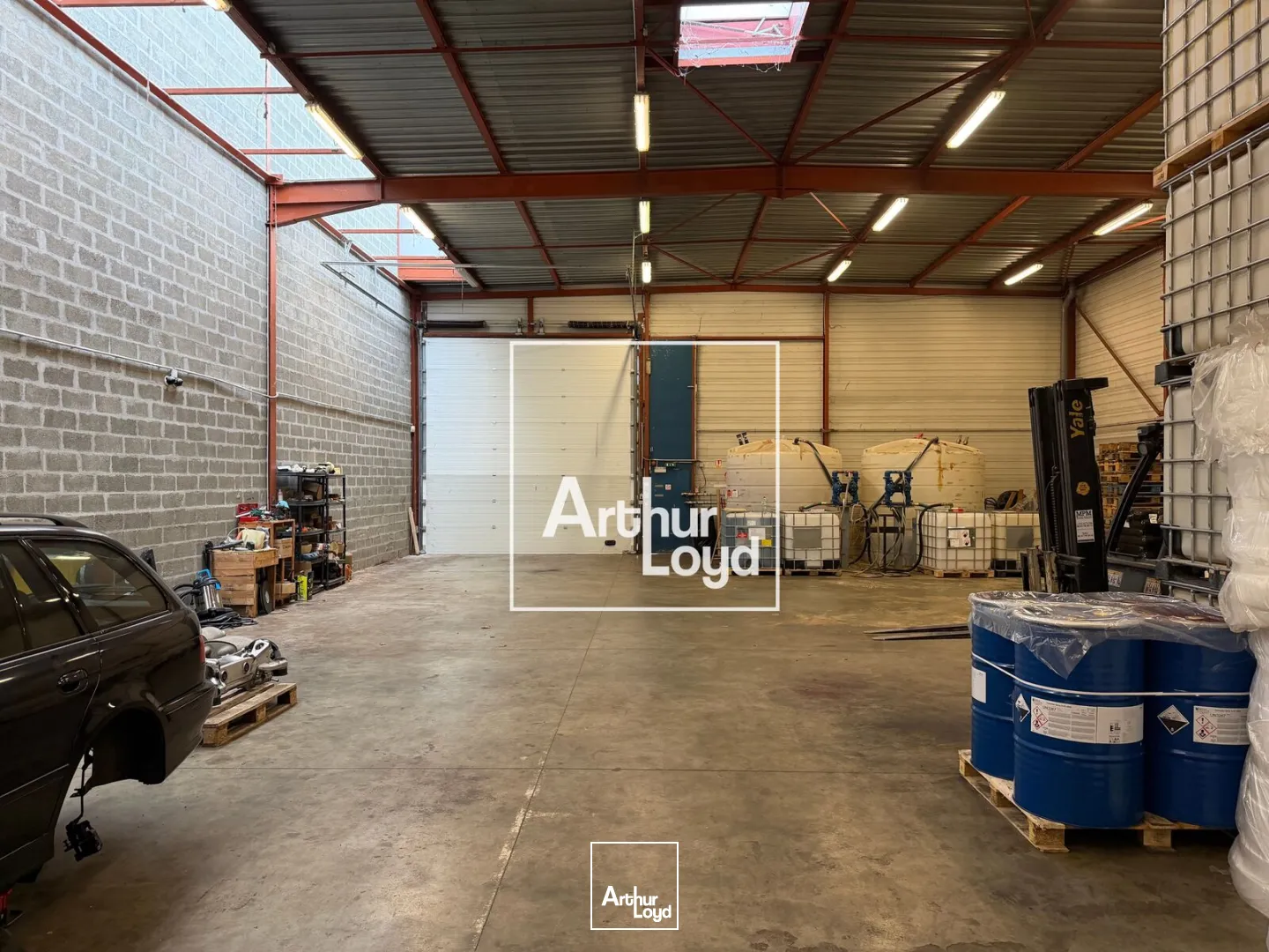 Local d’activité à louer à Toulouse avec entrepôt de 302 m²