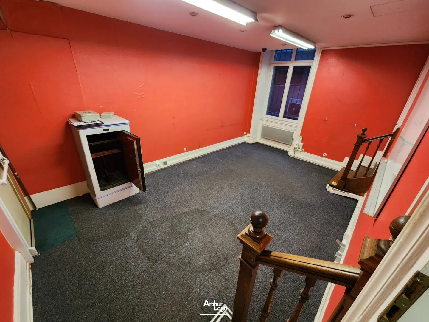 Emplacement premium - Local commercial de 1&nbsp;200 m2 - Hyper centre Belfort