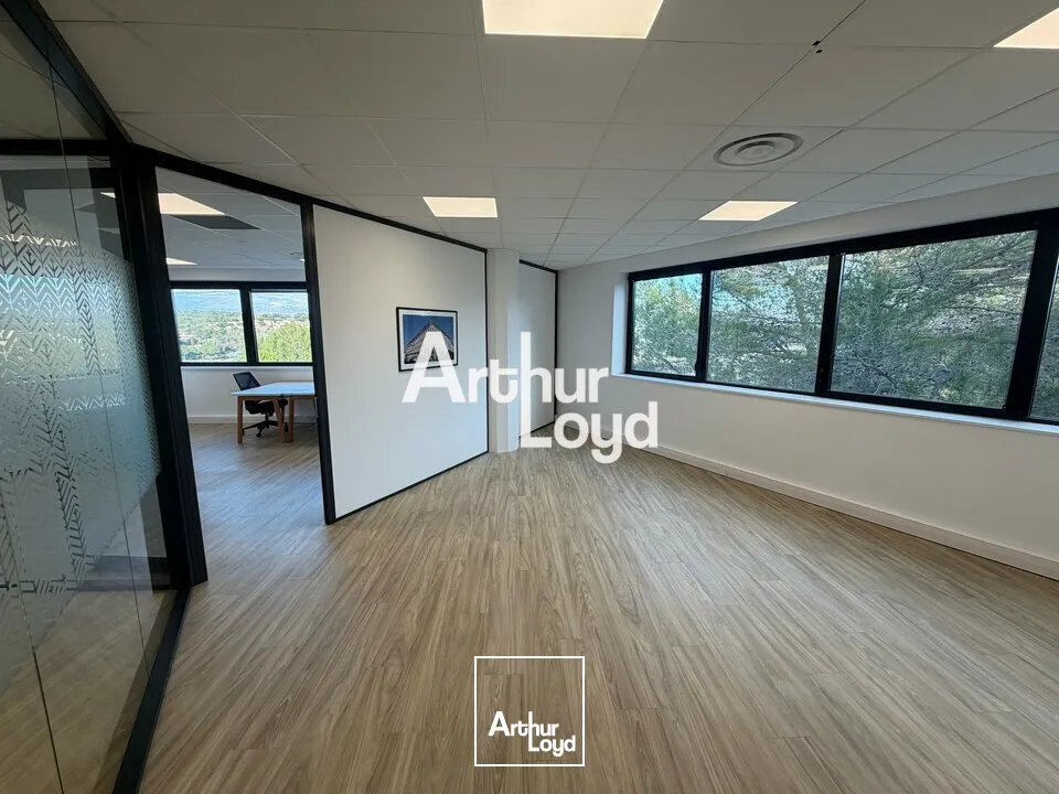 Ecoryzon - Bureaux rénovés 424.96 m² en R+1 à vendre - Sophia Antipolis