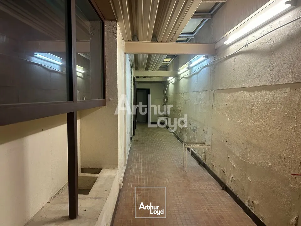 Locaux commerciaux - Location - VICHY - 03200 - 142-142 - 7600253