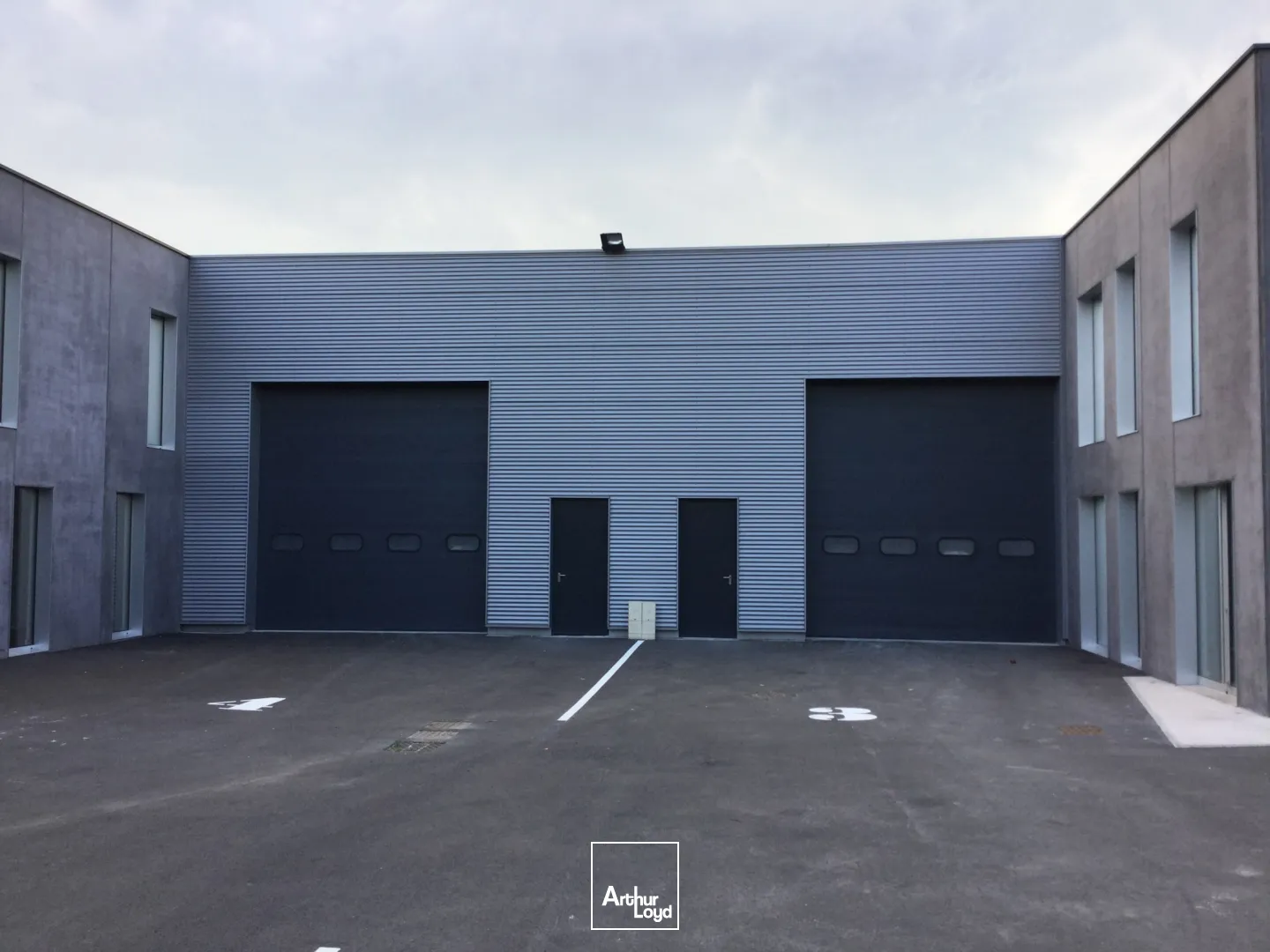 Locaux d'activité & Entrepôts - Location - WASQUEHAL - 59290 - 377-377 - 7600437