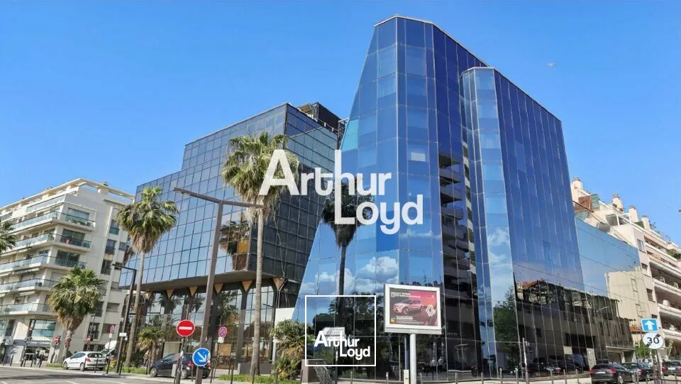 PLATEAU DE BUREAU ERP A LOUER NICE DE 173M²