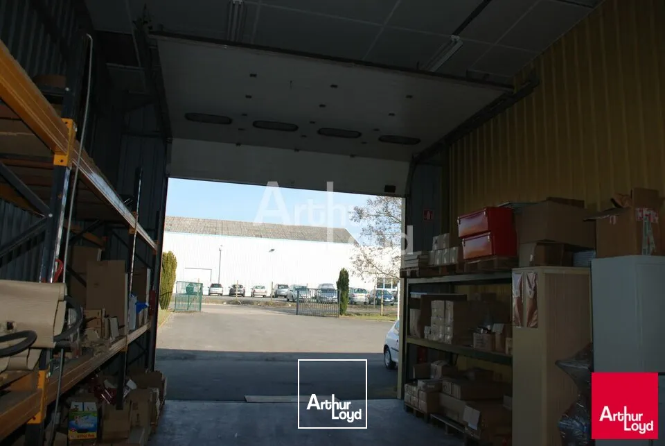 OUCQUES LA NOUVELLE - VENTE LOCAL D'ACTIVITÉ DE 1&nbsp;080 M²