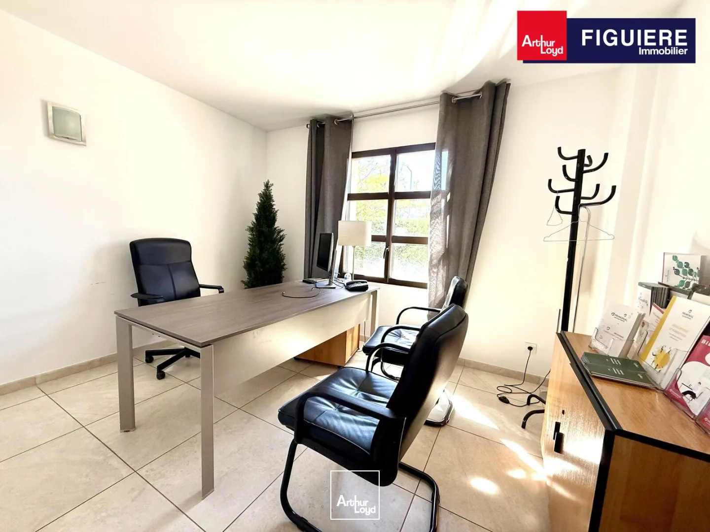 IMMEUBLE DE BUREAUX INDEPENDANT A VENDRE 