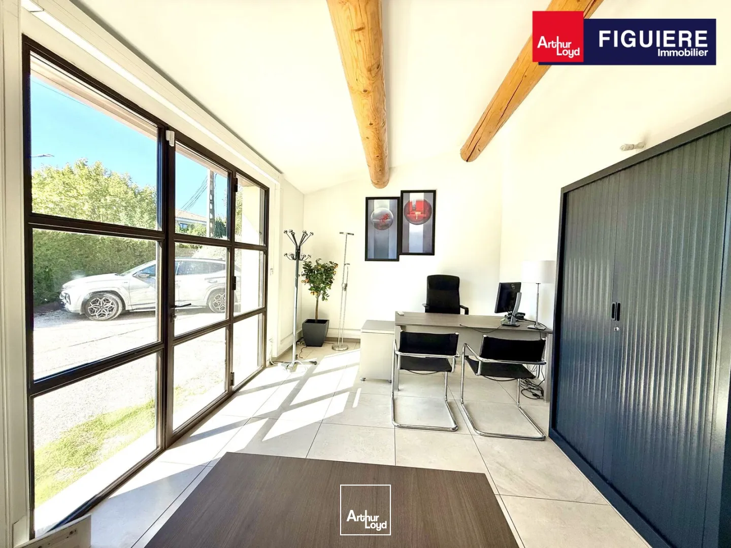 IMMEUBLE DE BUREAUX INDEPENDANT A VENDRE 