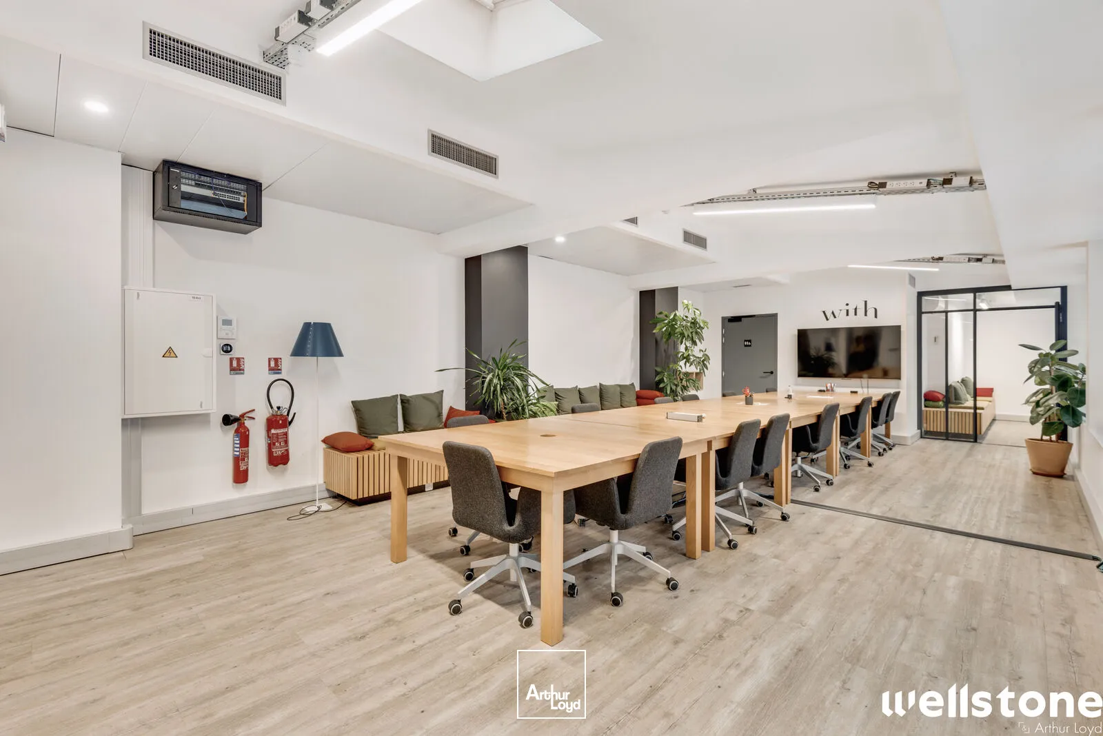 Bureaux à louer à PARIS 75017