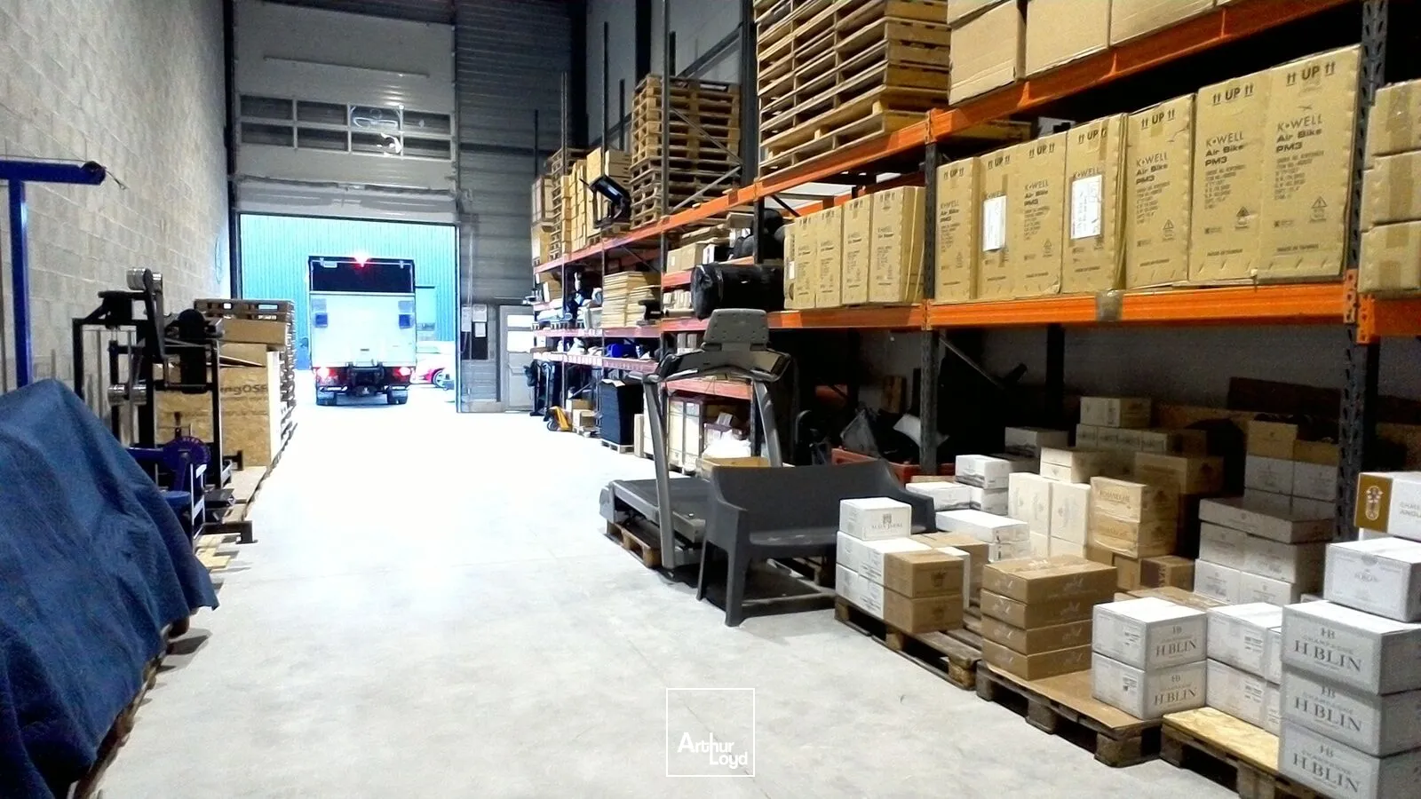 Entrepôt avec bureaux à louer - ATHELIA V - La Ciotat