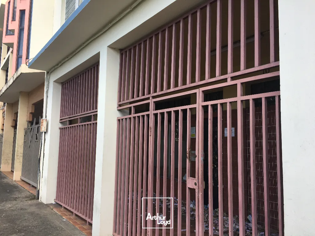 Local commercial 280 m2 Fort de France