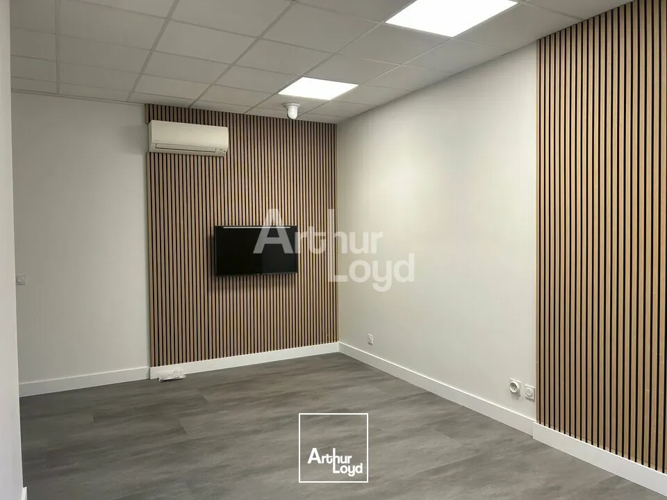 LOCAL COMMERCIAL 90m² EN EXCELLENT ETAT 