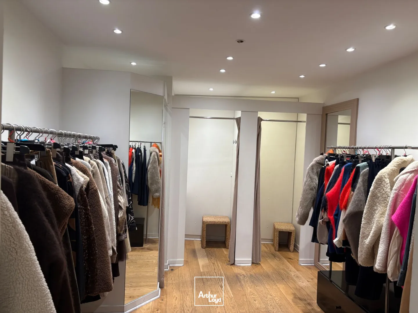 Locaux commerciaux - Cession - ORLEANS - 45000 - 50-50 - 7602675