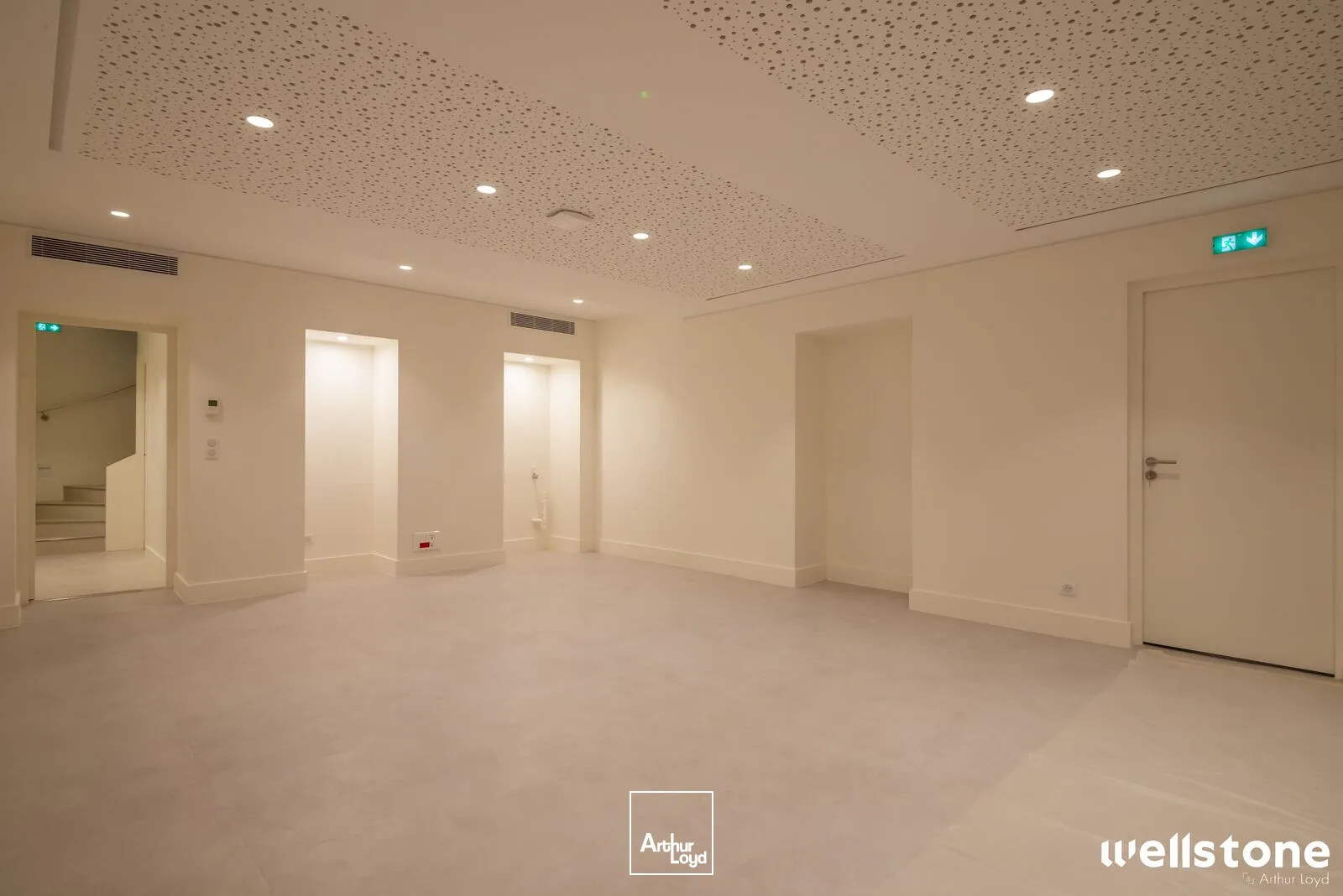 Bureaux à louer à PARIS 75008