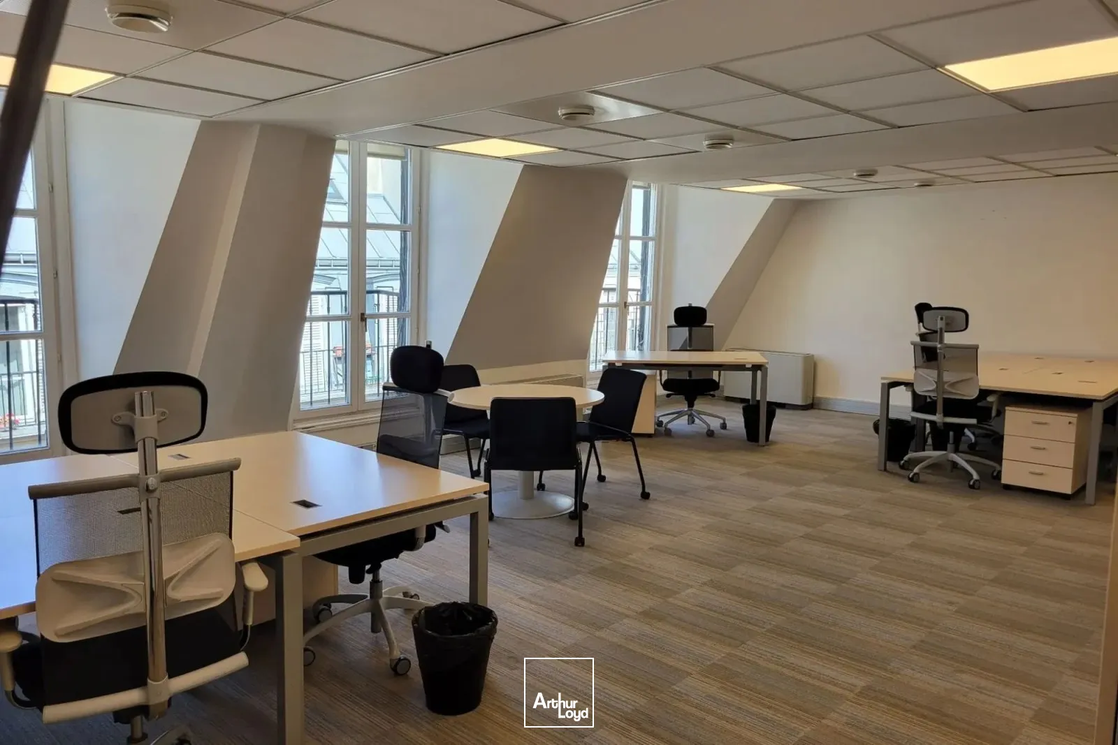 Bureaux privatifs à Louer - Espace Baya Cambon