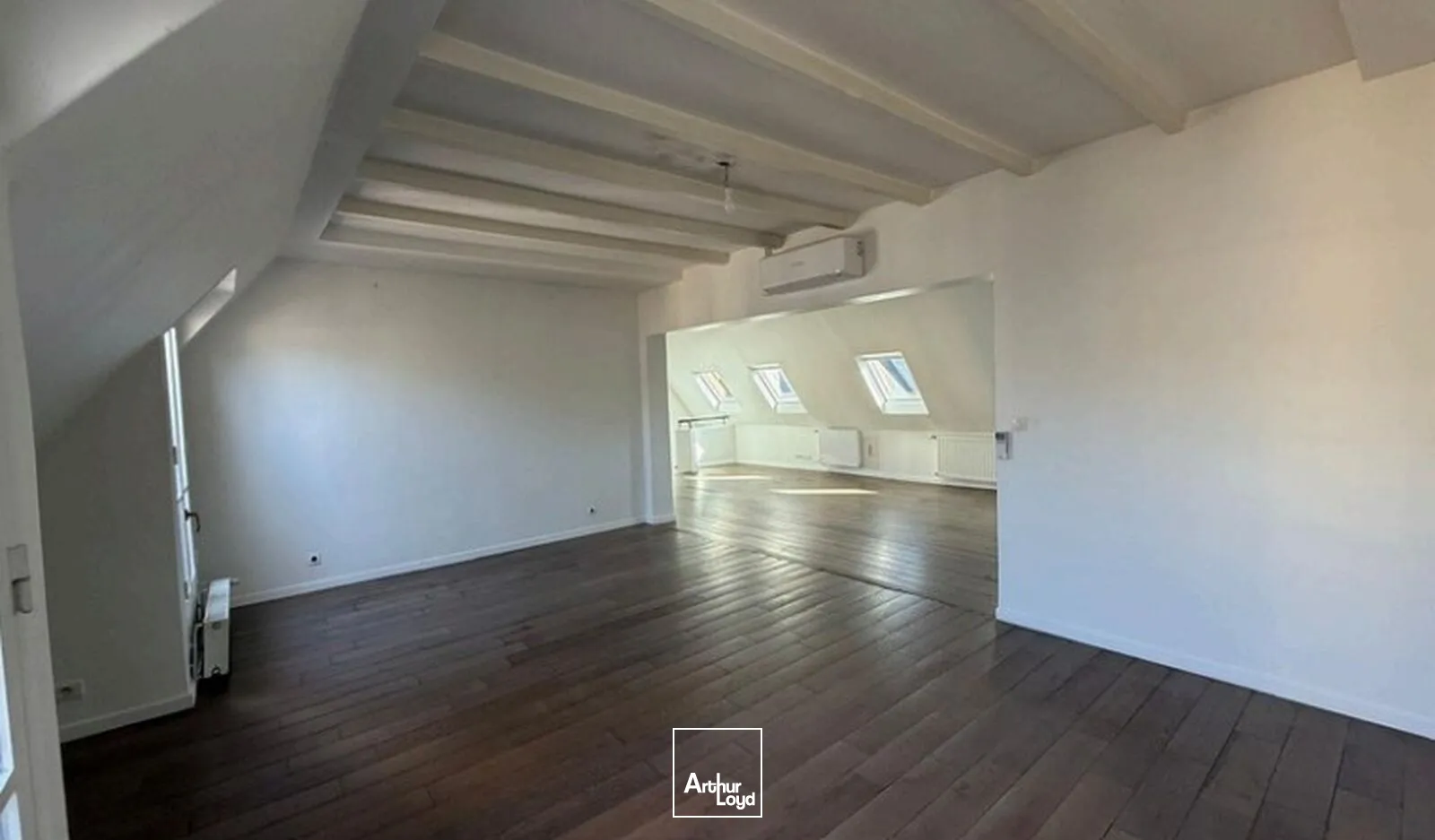 Bureaux A Louer - Espace Mail