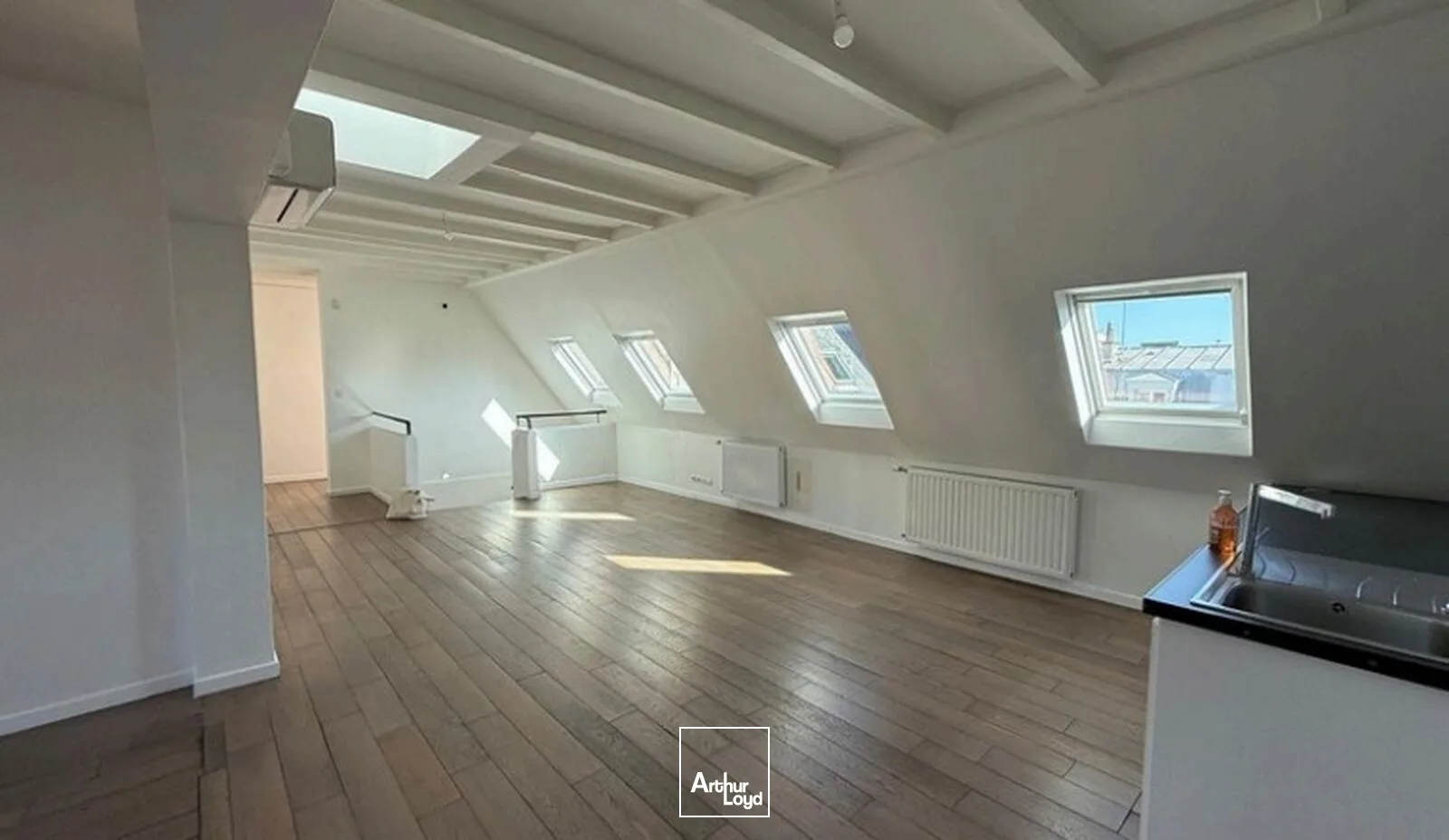 Bureaux A Louer - Espace Mail