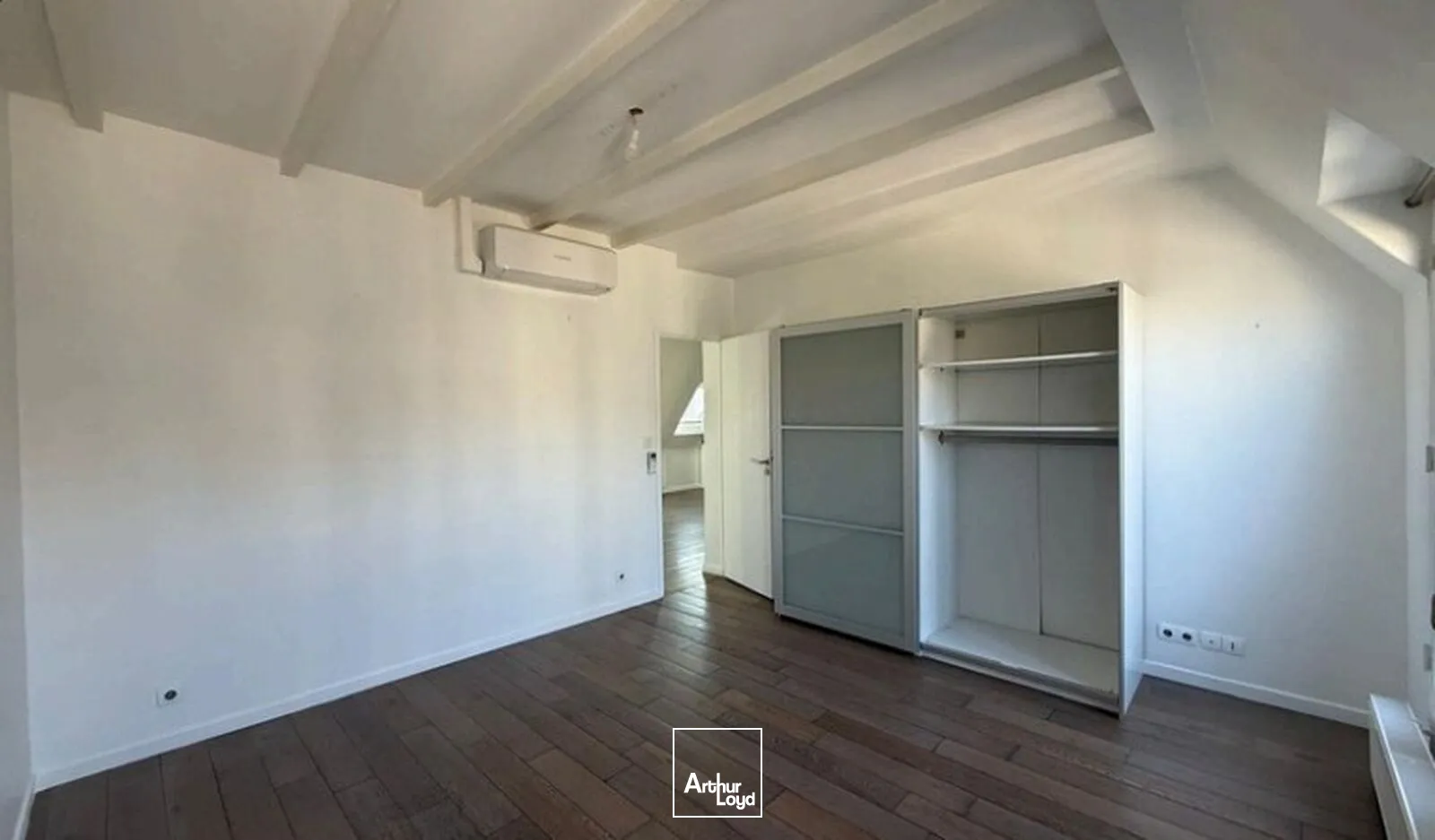 Bureaux A Louer - Espace Mail