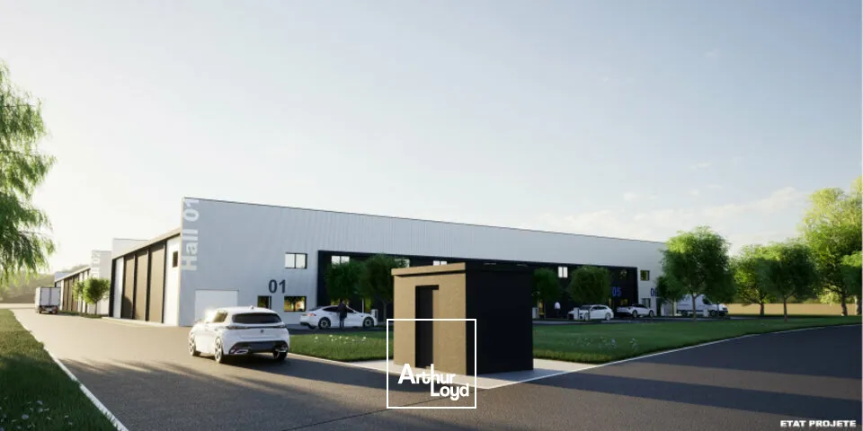 LOCAL D'ACTIVITE - ENTREPOT à VENDRE de 7749 m²