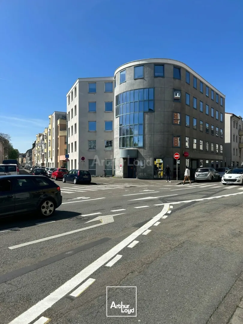 BUREAUX à LOUER de 450 m²