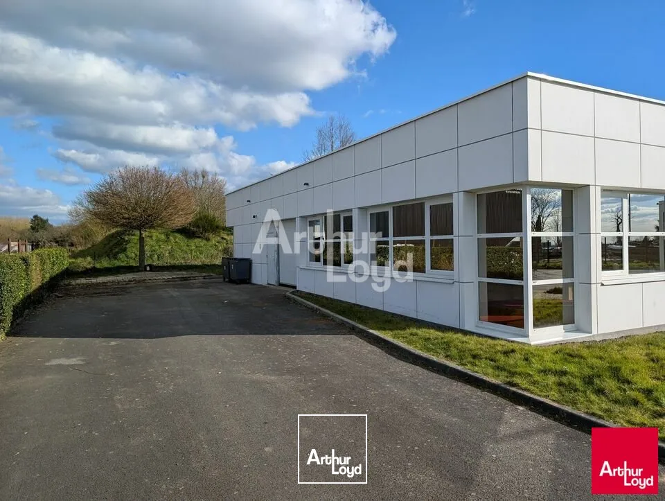 LA MEZIERE - LOCAL D'ACTIVITES A VENDRE- 285 M²