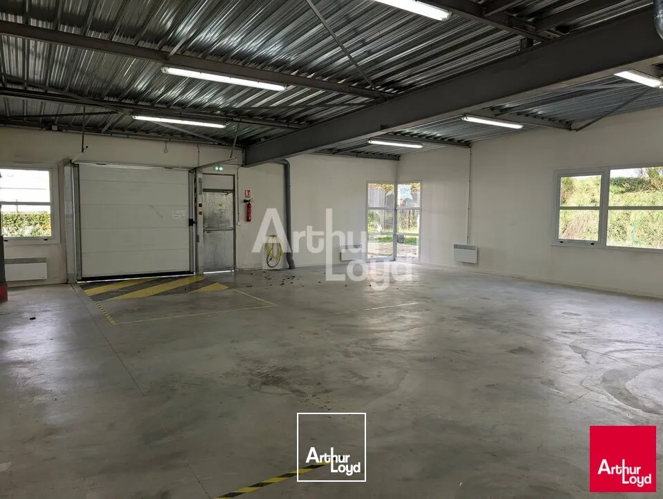 LA MEZIERE - LOCAL D'ACTIVITES A VENDRE- 285 M²