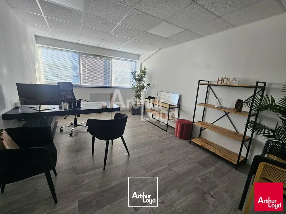 ANGERS OUEST BUREAUX DE 228 m² à louer 