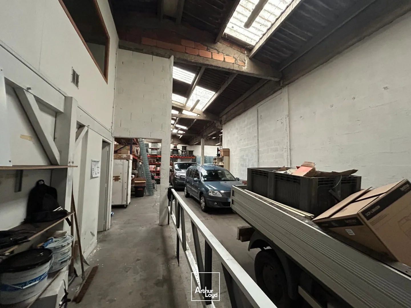 STOCKAGE - 467 M2 - BUREAUX - ST NAZAIRE - CHANTIERS DE L'ATLANTIQUE - A LOUER 