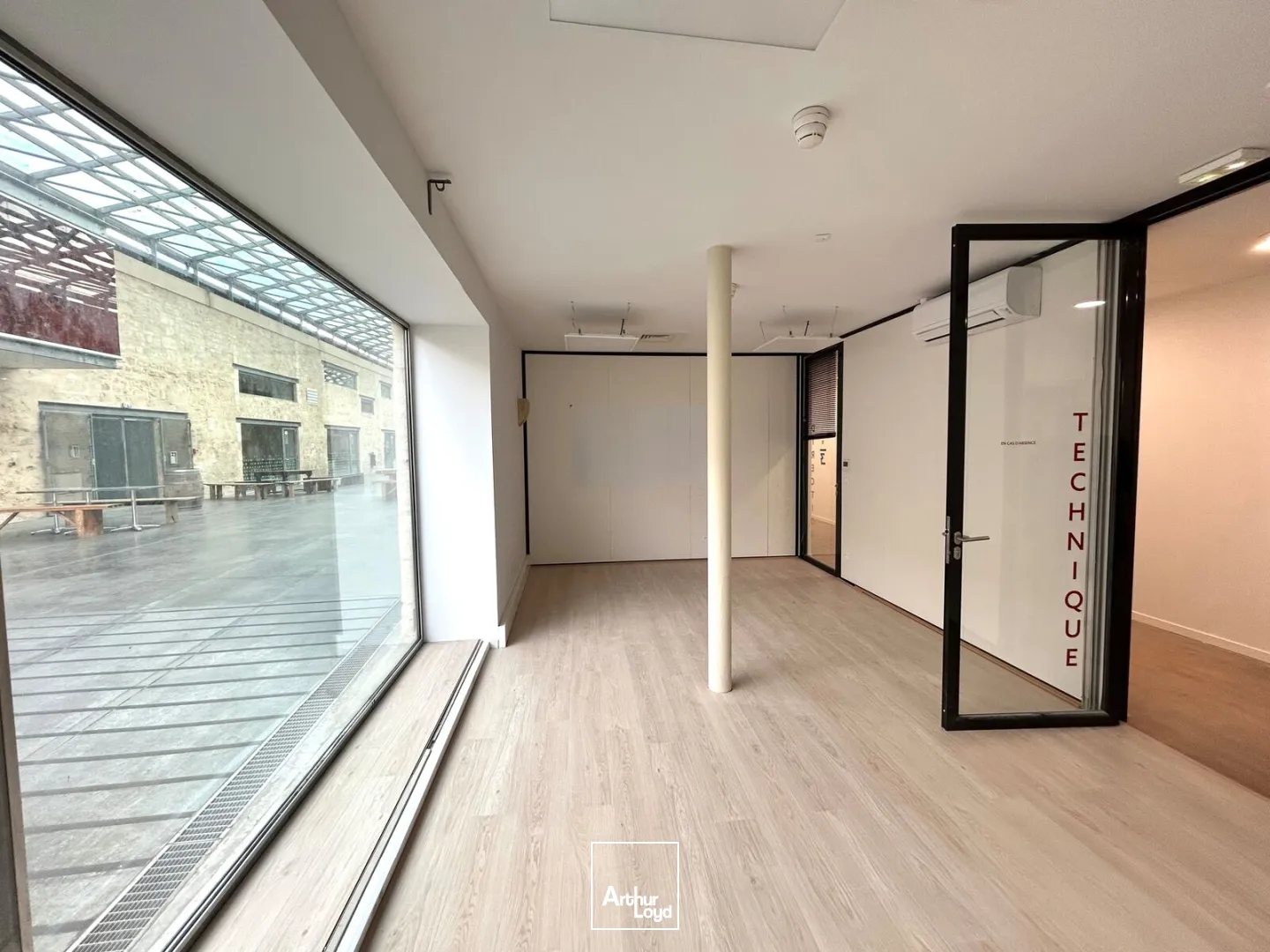 A louer - Bureaux ERP d'environ 1&nbsp;470 m² - Bordeaux Chartrons
