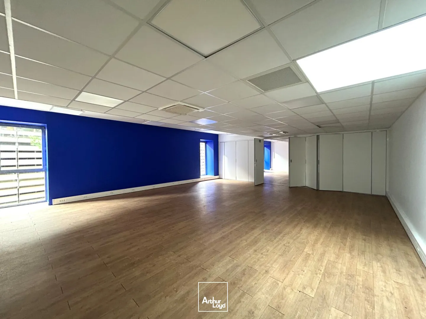 A louer - Bureaux ERP d'environ 1&nbsp;470 m² - Bordeaux Chartrons