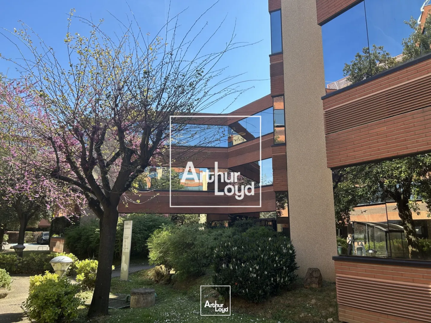 LOCATION BUREAUX - BLAGNAC AEROPORT