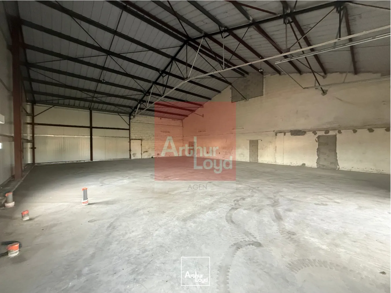 Local d'activité Castelculier 247,67 m2