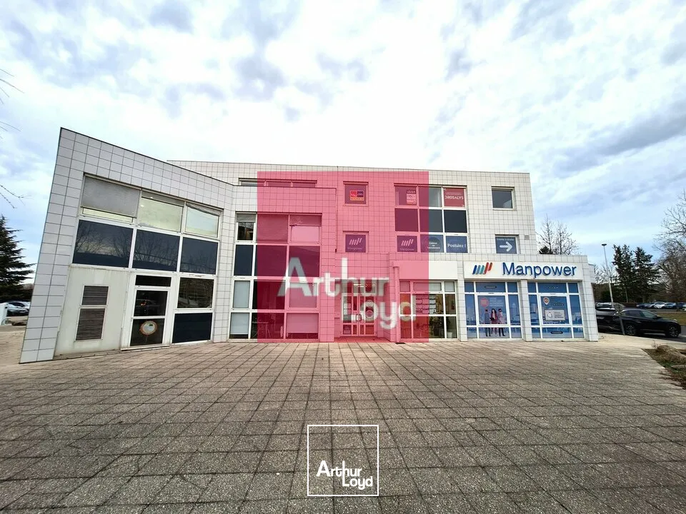 CLERMONT-FERRAND LA PARDIEU A LOUER BUREAUX 75 M²